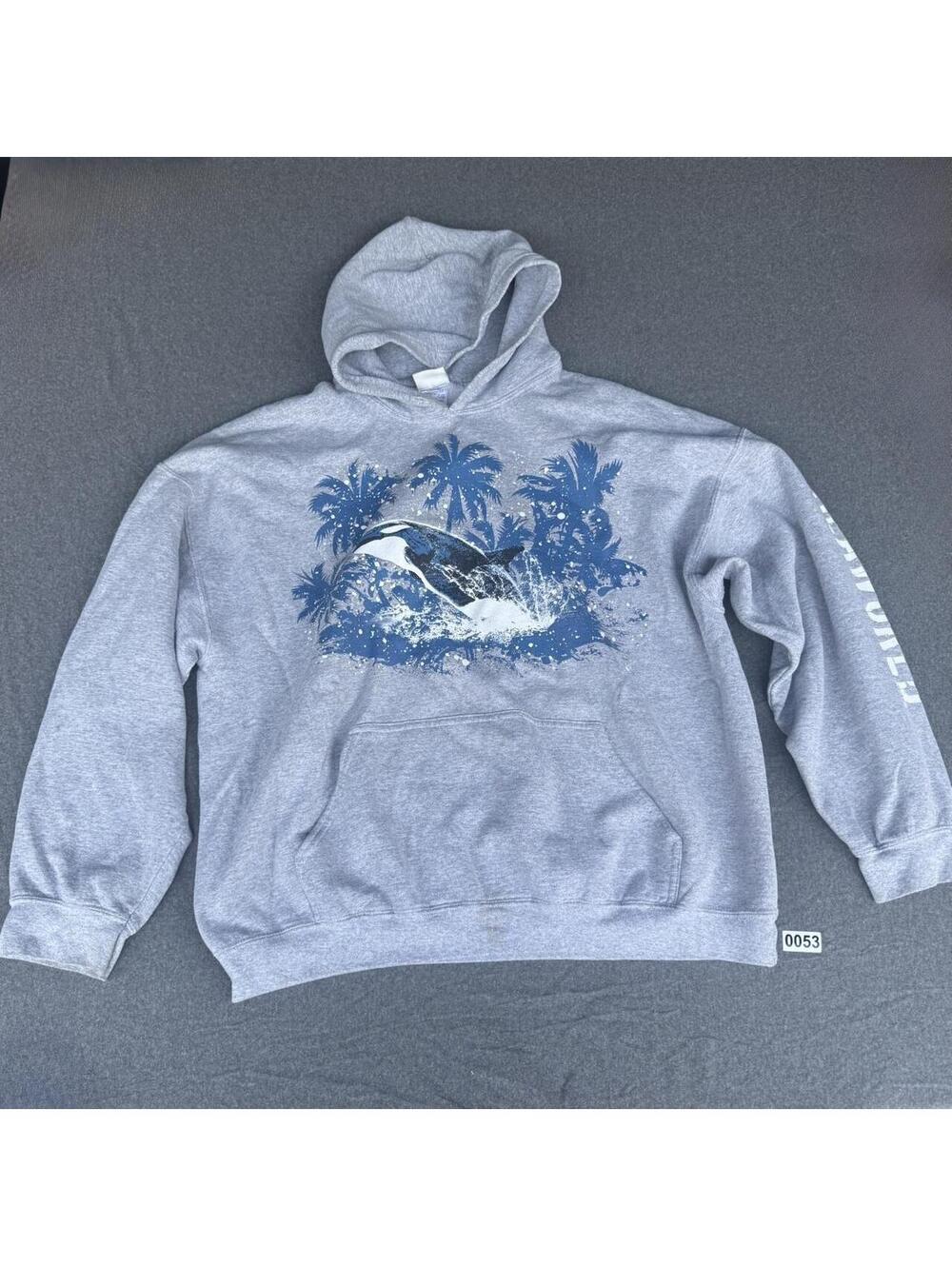 SeaWorld Men's Grey and Blue Hoody